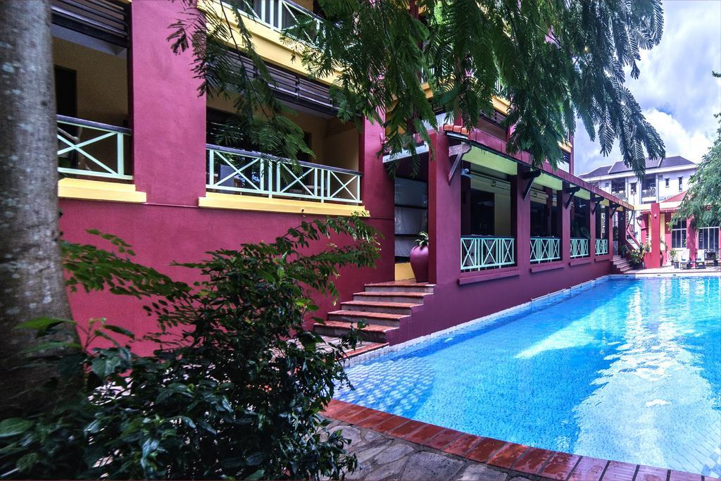 The Harbor Lights Palace Sihanoukville Luaran gambar